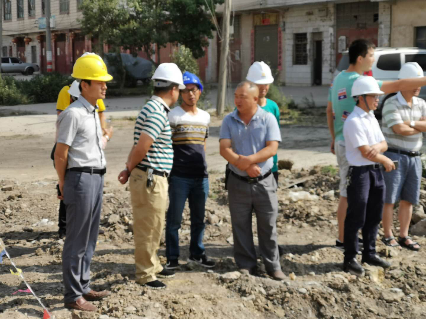 曲靖市麒麟区水石公路市政道路工程开展检查